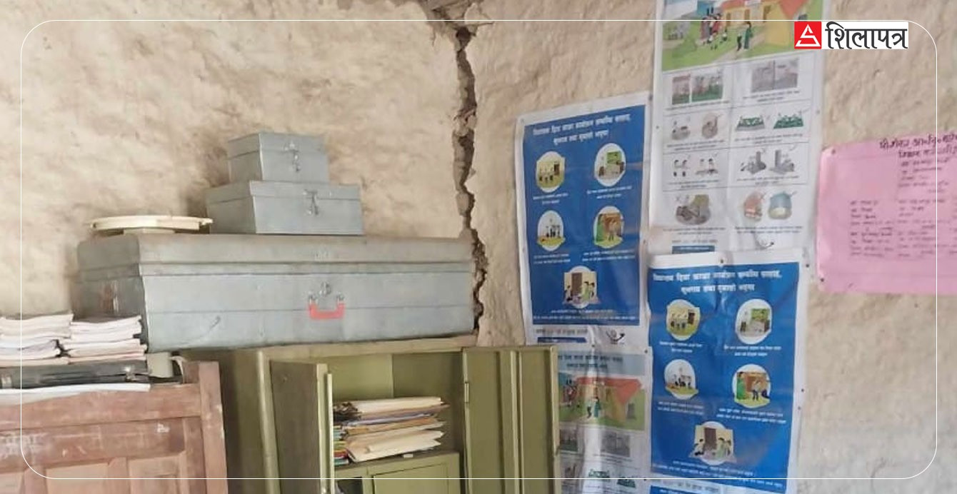 जाजरकोट भूकम्पमा भत्किएका सात सय विद्यालय भवन पुनर्निर्माण गर्न बजेट सुनिश्चित